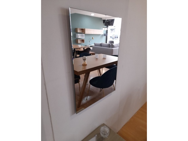 ΚΑΘΡΕΠΤΗΣ ΚΑΘΕΤΟΣ BASIC